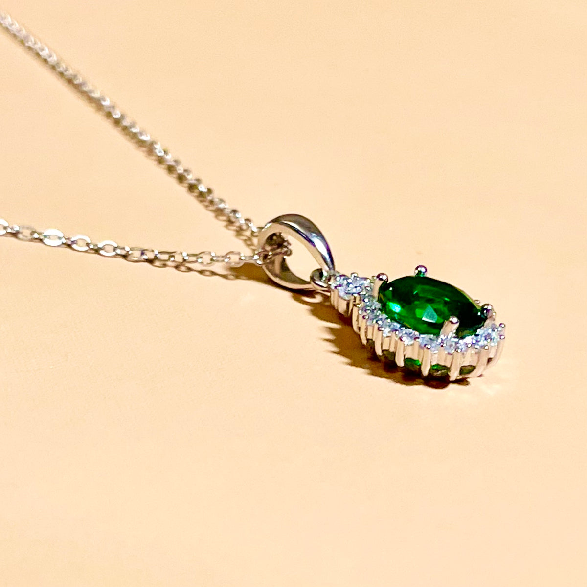 Emerald Glory Necklace
