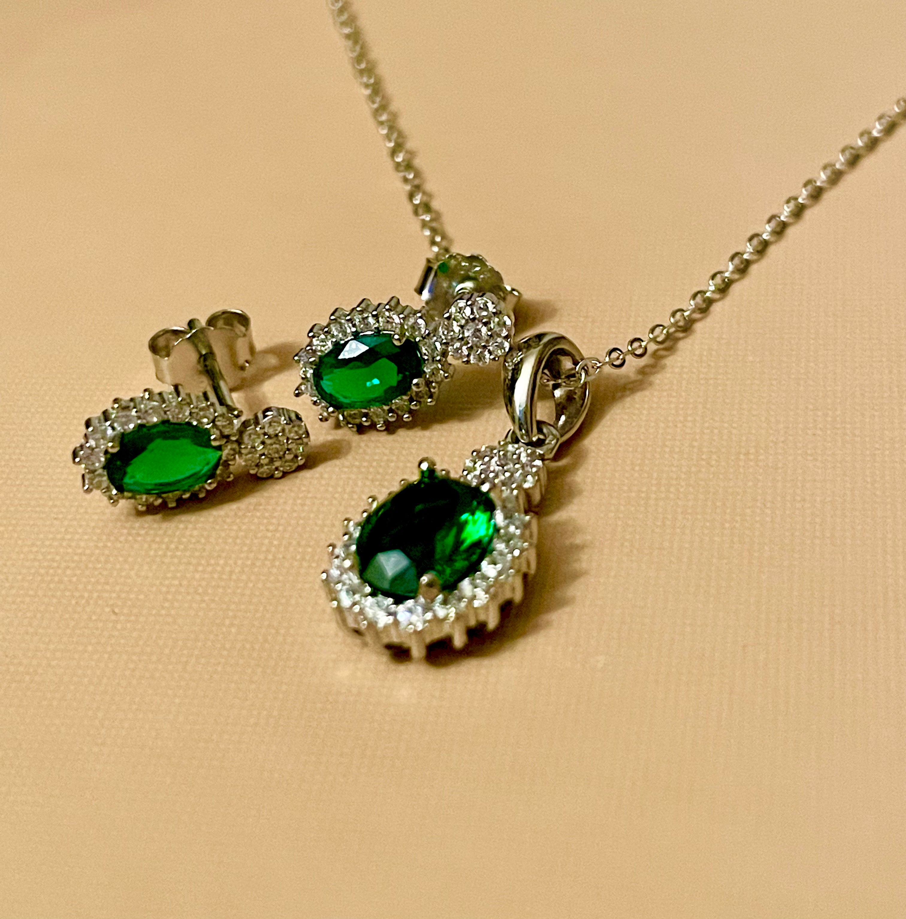 Emerald Necklaces | Oval Shape Emerald Necklaces and Earring Set In  Sterling Silver, 18 Inch Chain